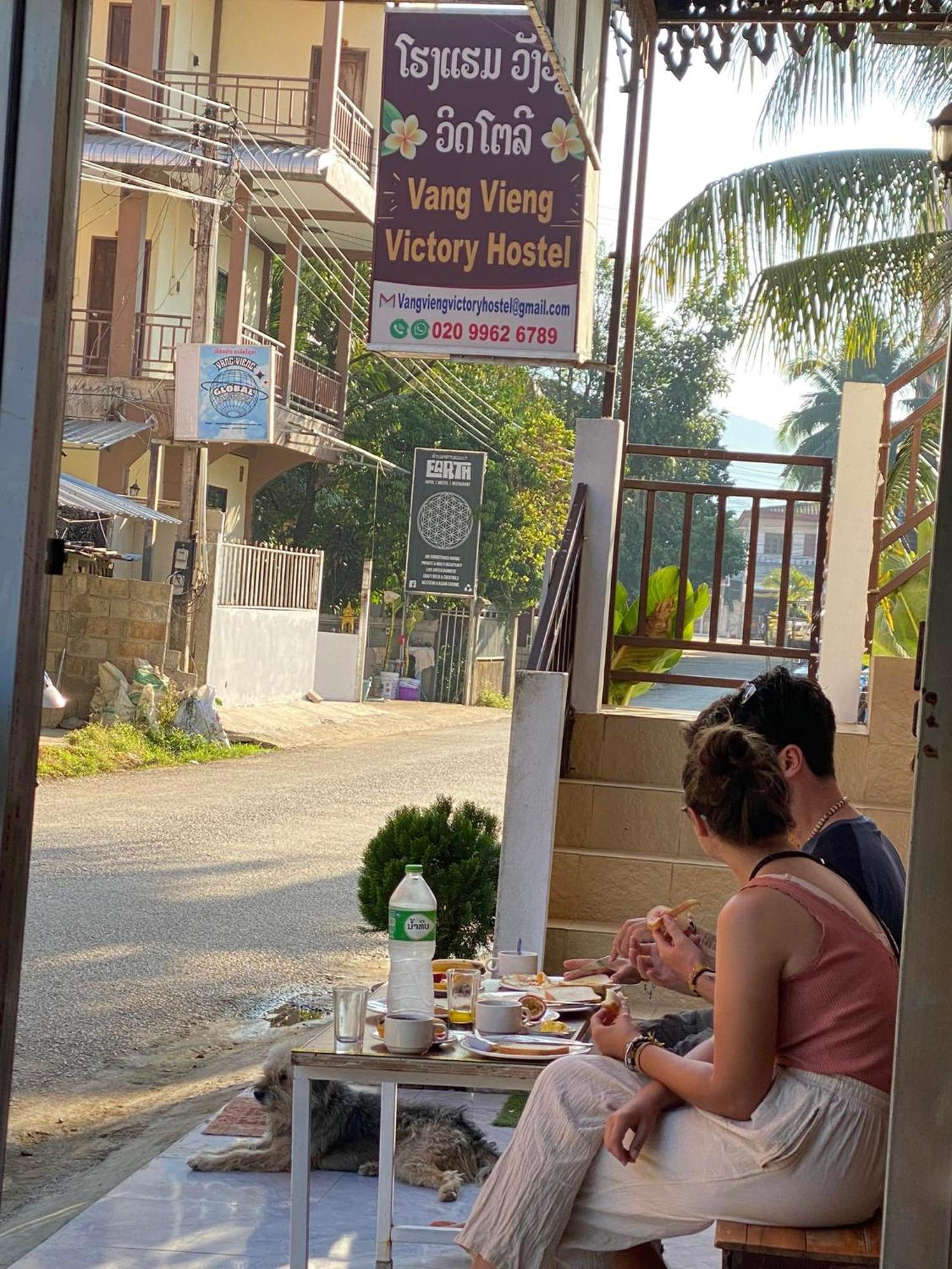 Vang Vieng Victory Hostel Buitenkant foto